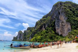 Tonsai Bay, Phi Phi island
